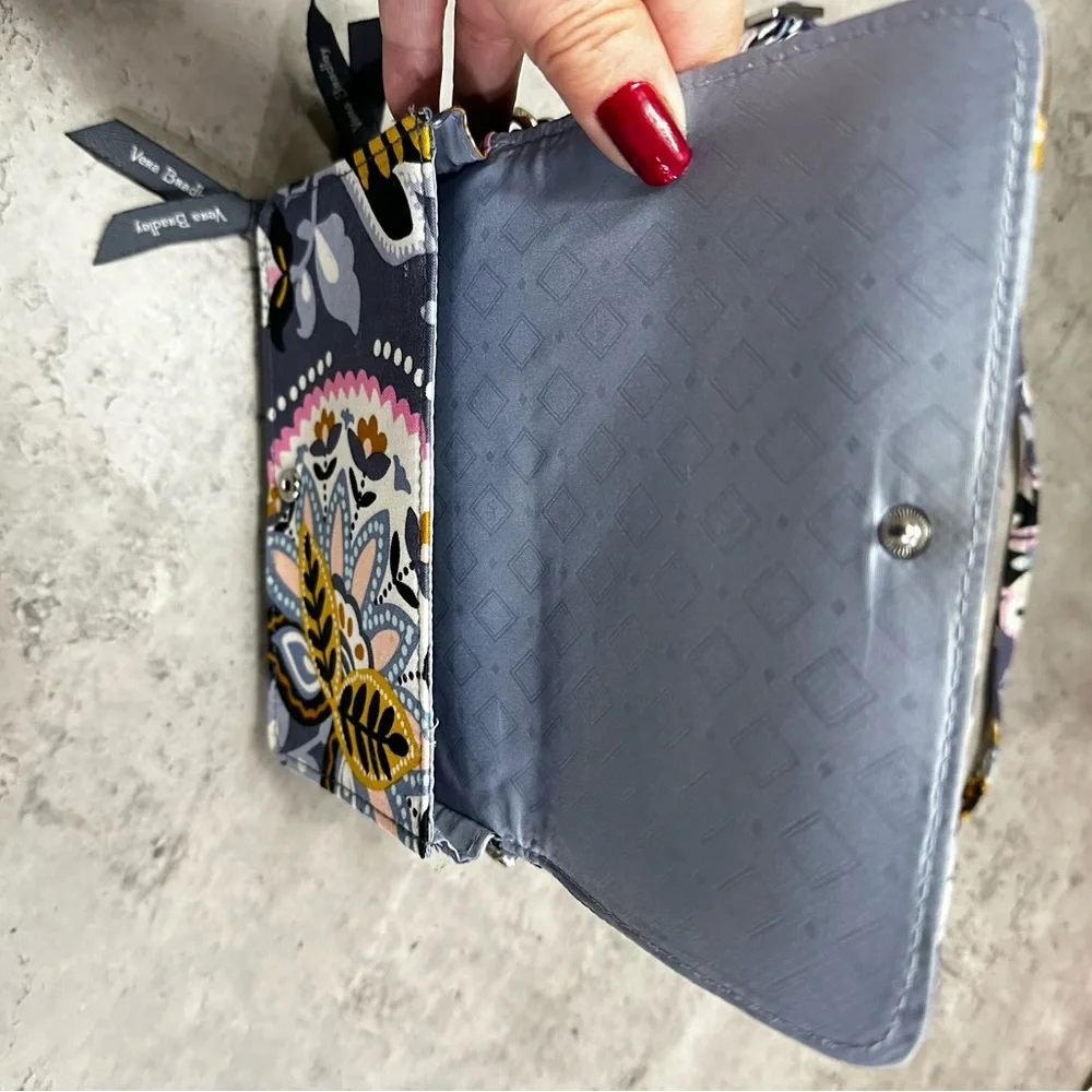 Vera Bradley Multicolor Floral Crossbody Bag - Picture 3 of 10